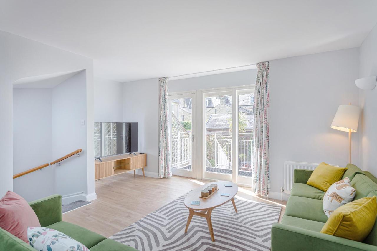 3 Bedroom Jesus Green Townhouse With Parking Cambridge  Bagian luar foto